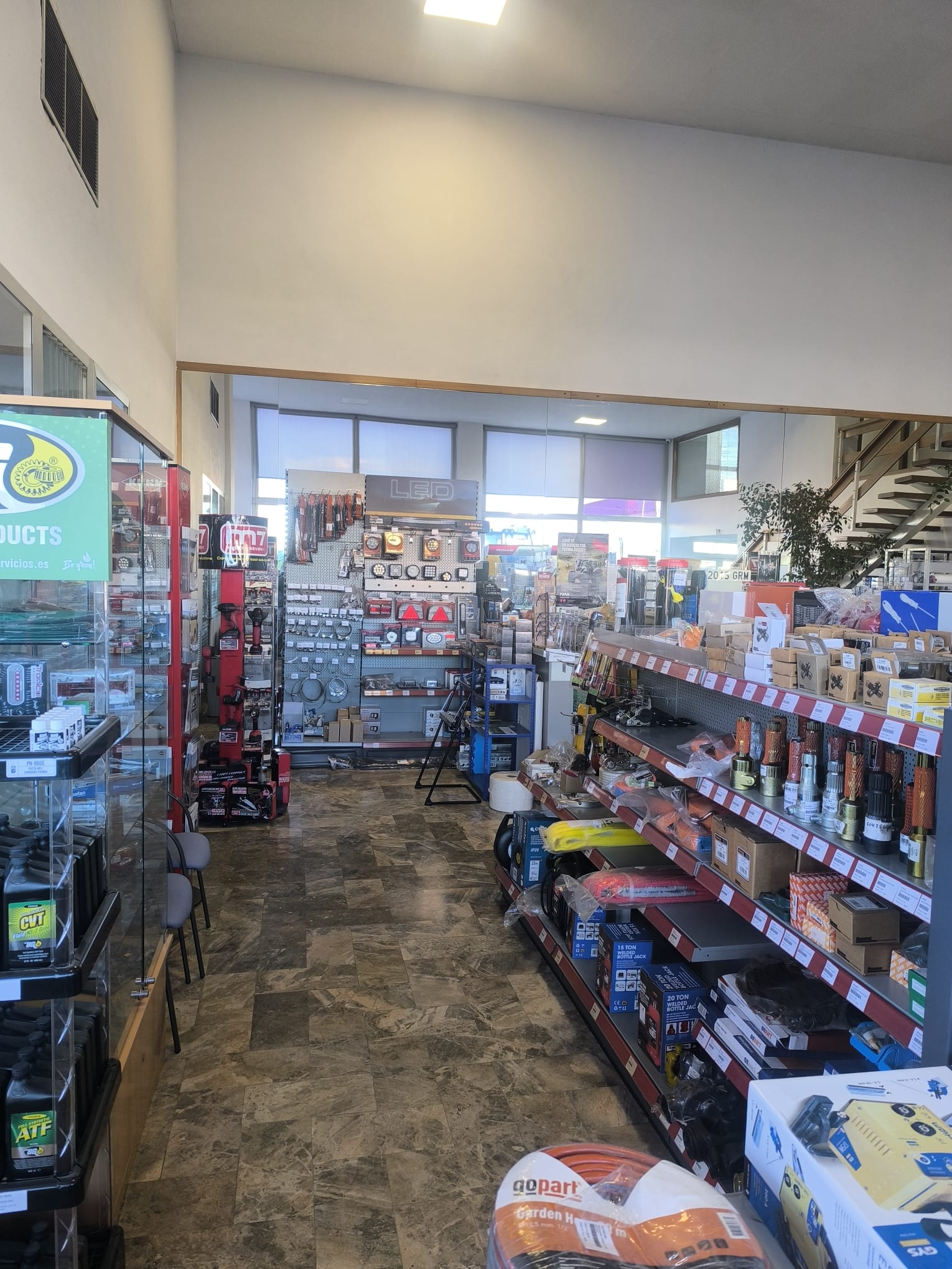 Instalaciones de Algeinsa en Guadalajara (2 de 2)